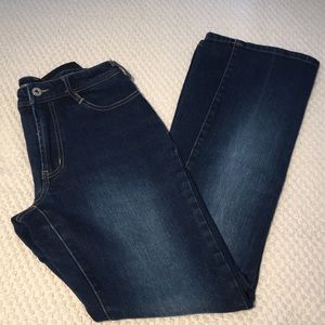 🌸4/15$ Express Jeans bootcut size 3/4